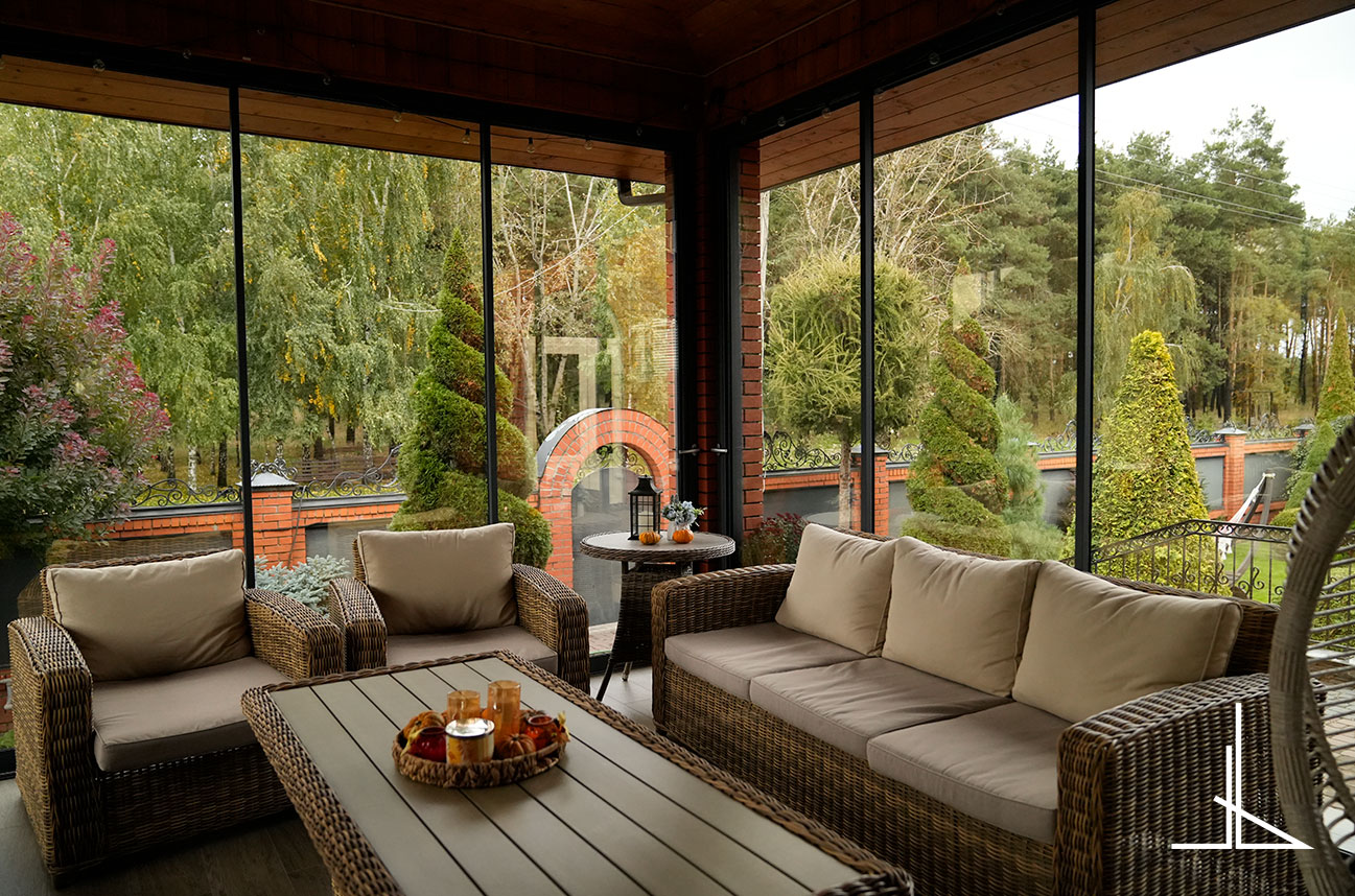 Остеклениt Largo.jpg