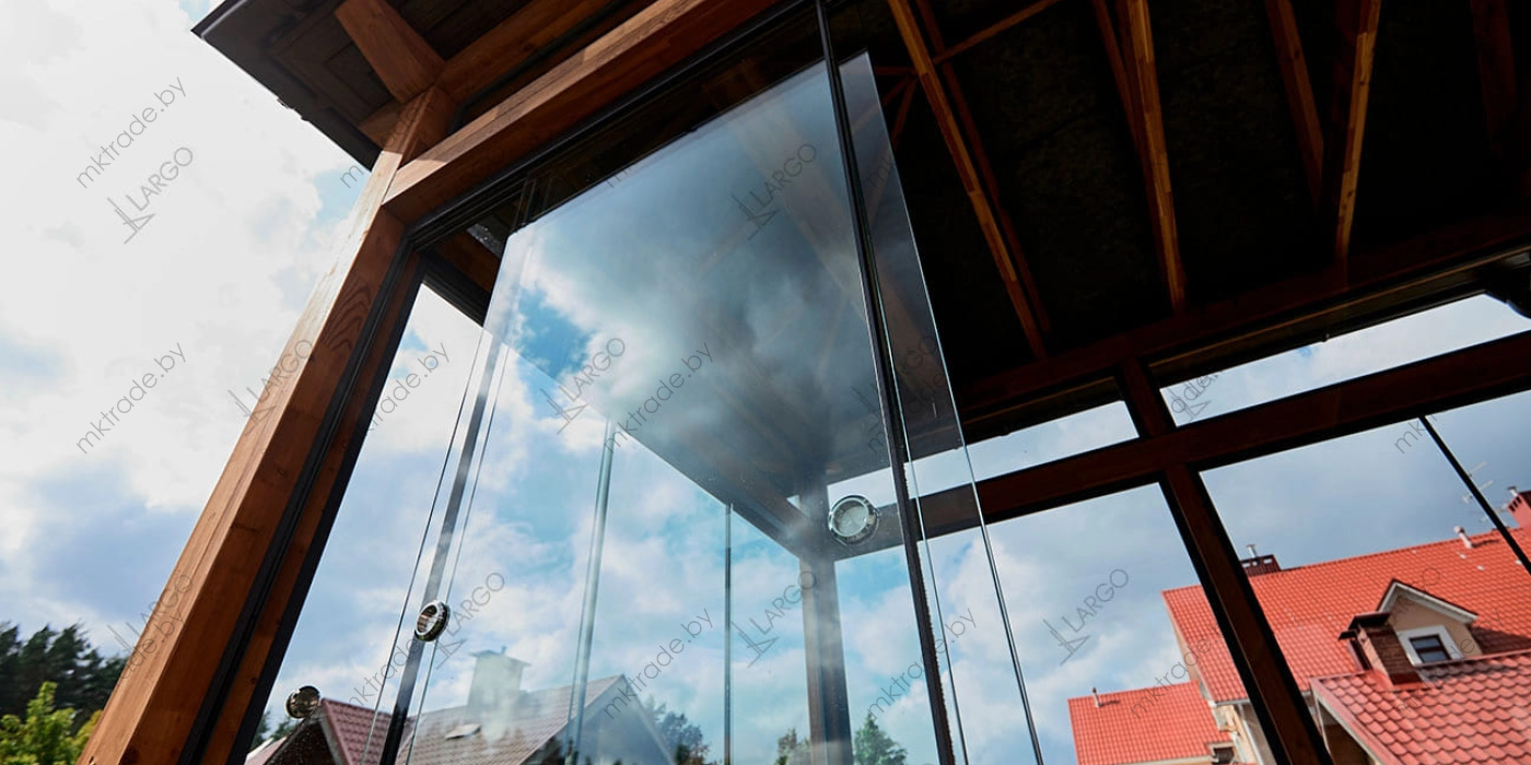 Раздвижная система остекления LARGO Slide