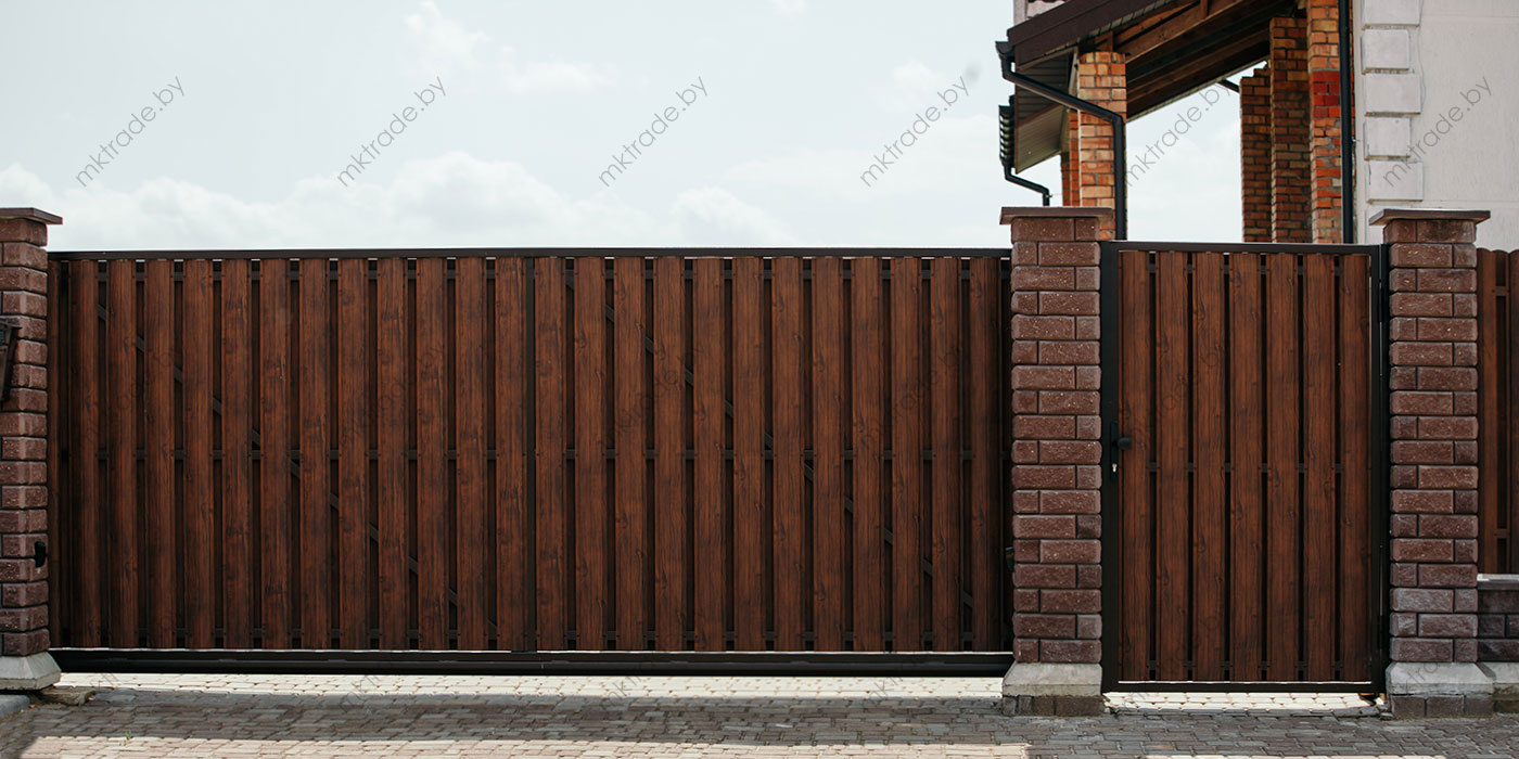 Штакетник металлический Европланка, Тёмное дерево (шахматка)