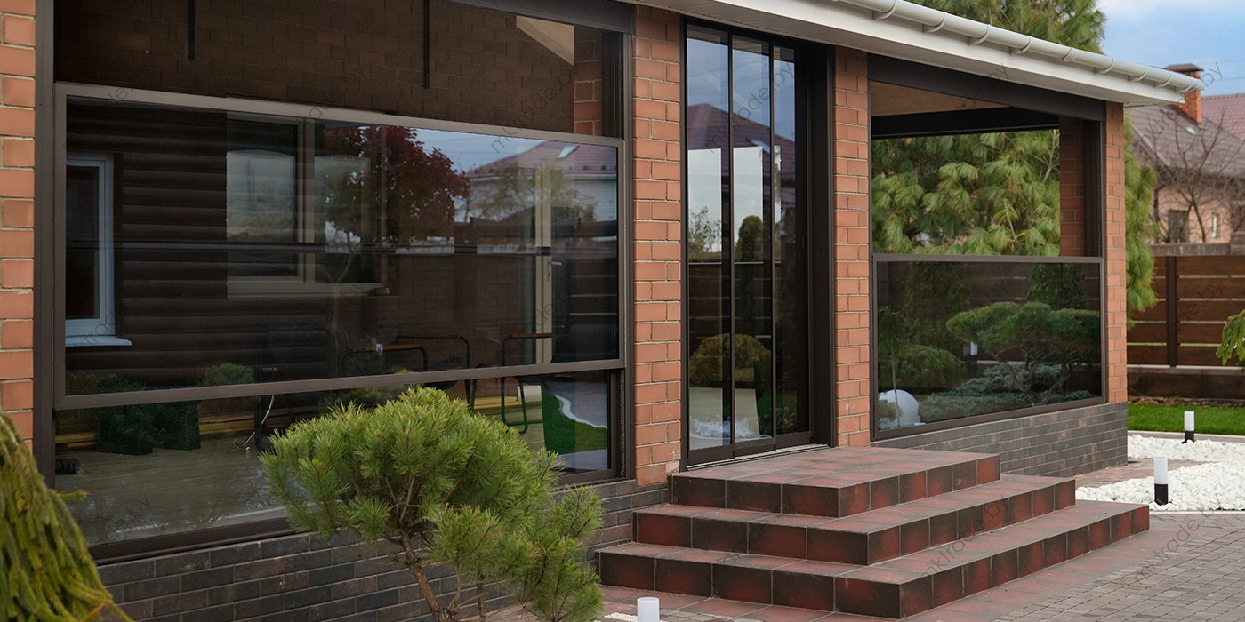 Гильотинная система остекления LARGO Lift