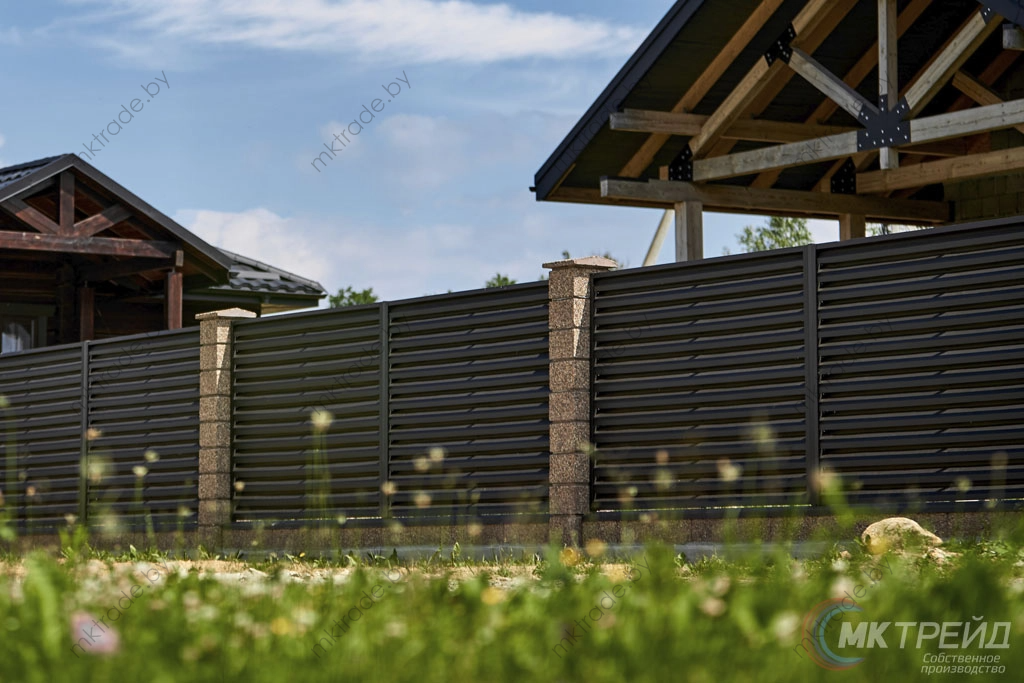 Забор-жалюзи, цвет RAL 8019 (серо-коричневый) МАТ