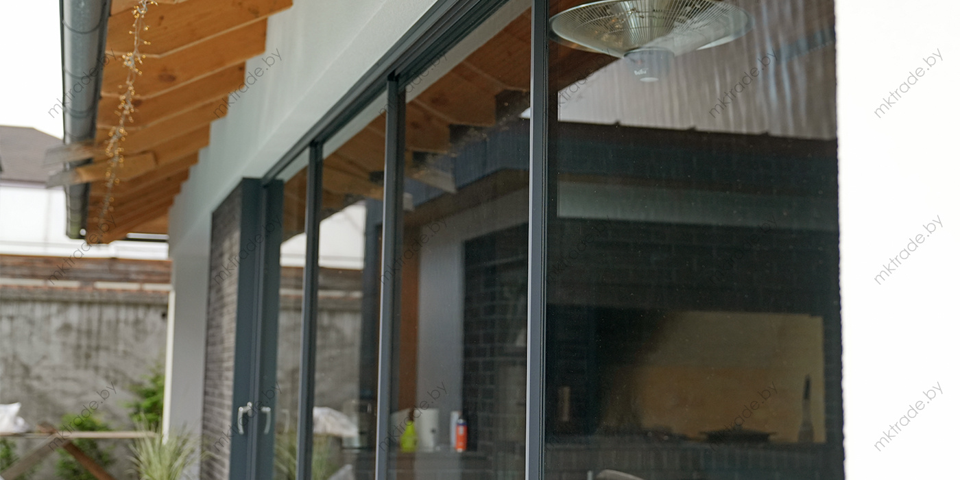 Панорамное остекление зоны отдыха. Система LARGO SLIDE Premium