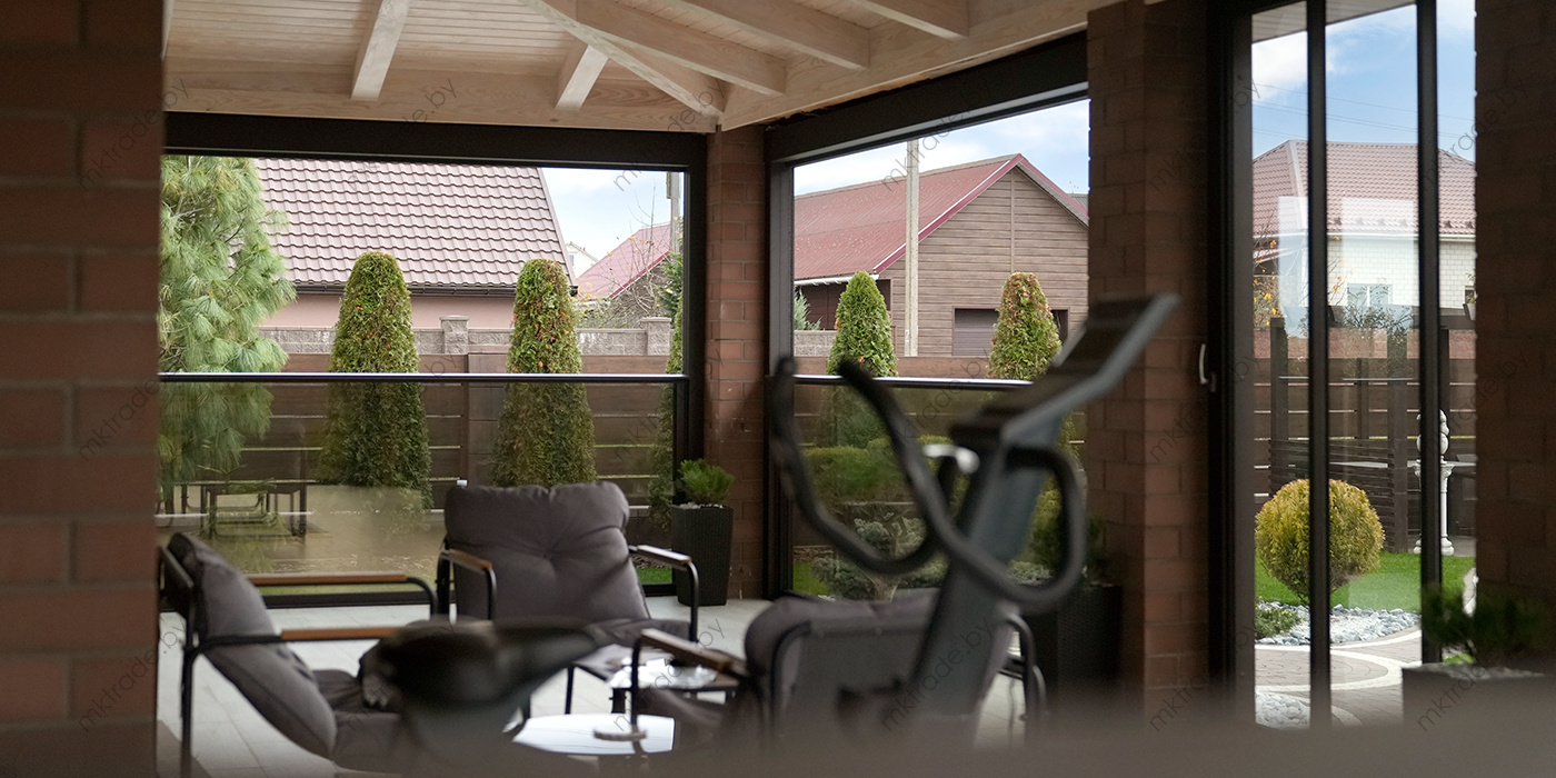 Гильотинная система остекления LARGO Lift