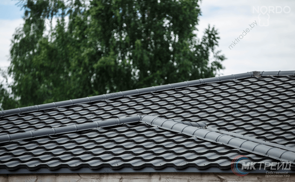 Металлочерепица НОРДО  ®, цвет 9005 (чёрный) МАТ