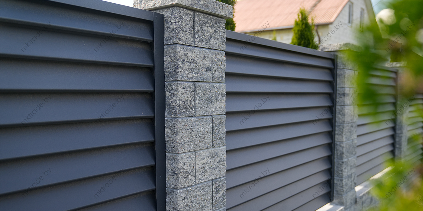 Забор-жалюзи Alfa цвет RAL 7024, покрытие МАТ