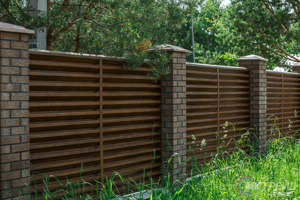 Забор-Жалюзи, Тёмное дерево