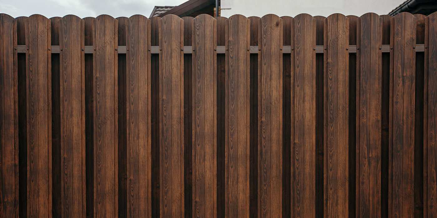 Штакетник металлический Европланка, Тёмное дерево (шахматка)