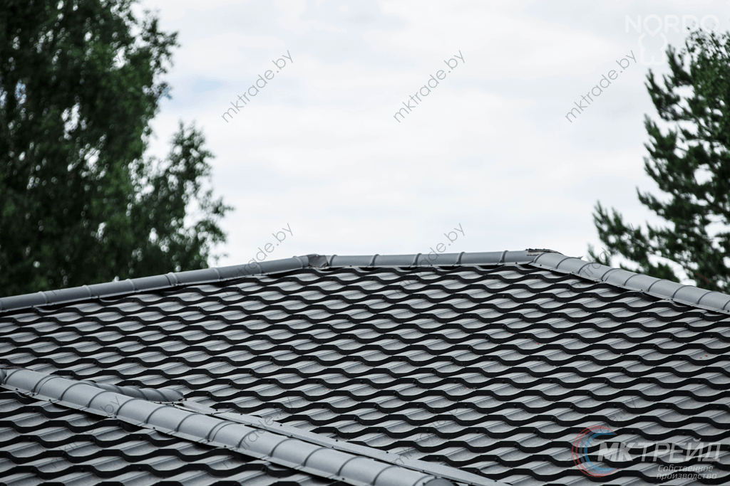 Металлочерепица НОРДО  ®, цвет 9005 (чёрный) МАТ
