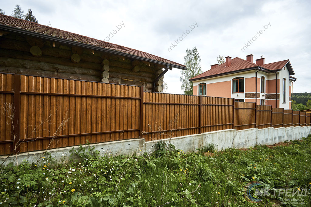 Профнастил МП20 «под дерево» Золотой Дуб двухсторонний