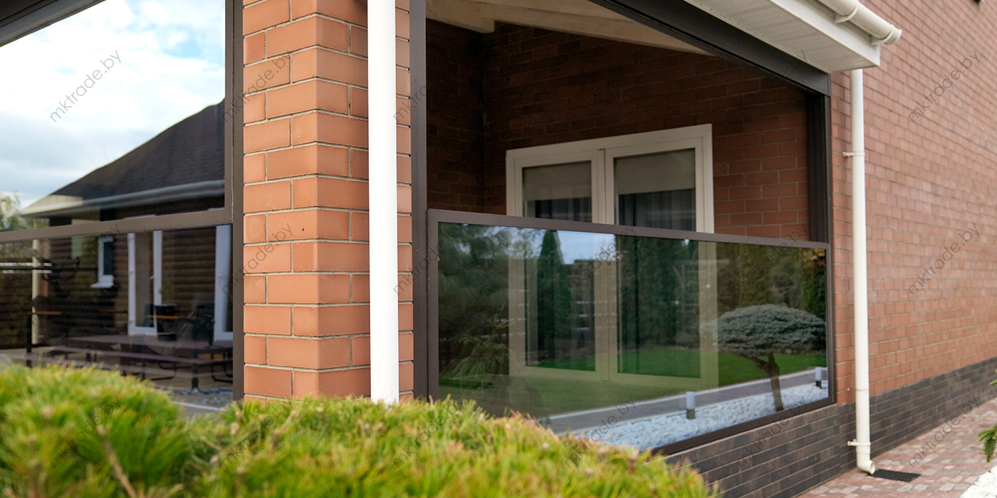 Гильотинная система остекления LARGO Lift